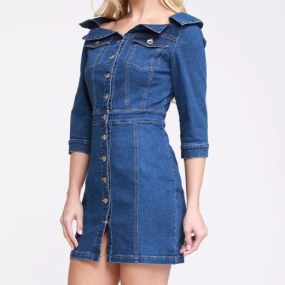 Stretch denim dress. Large